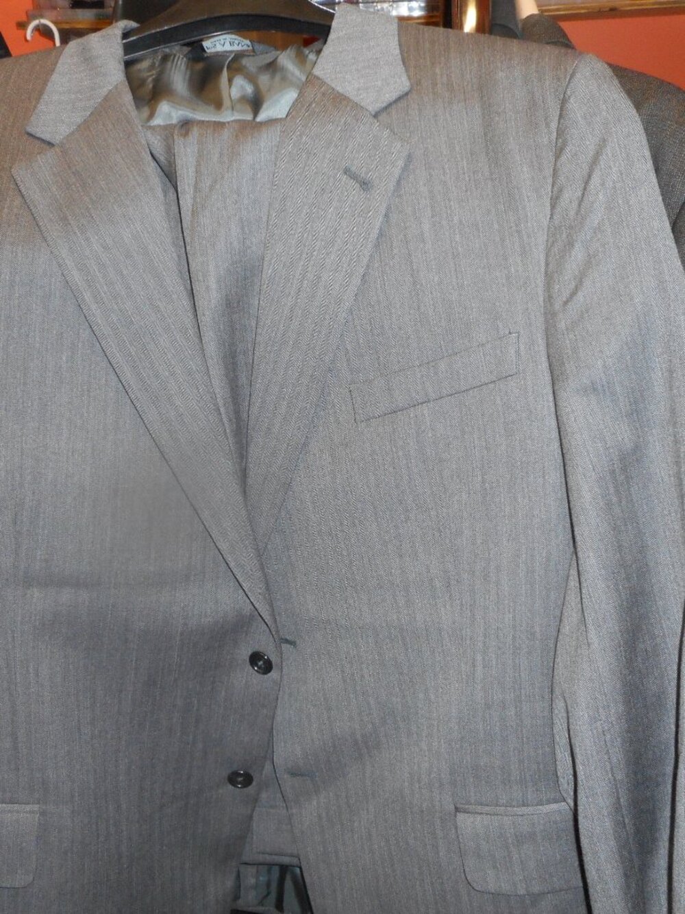 JOS A BANK - Men’s Suit jacket & pants, GRAY